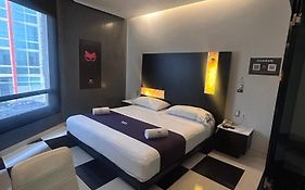 Auto Hotel Via Uno